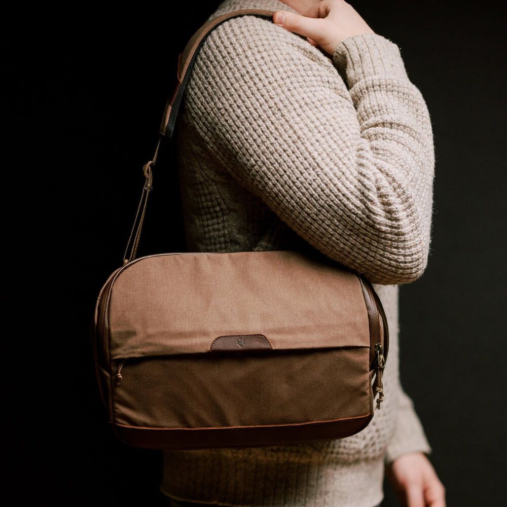 Clever Supply Co 6L Camera Sling Waxed Canvas Leather Bag Tan - Picture 1 of 16